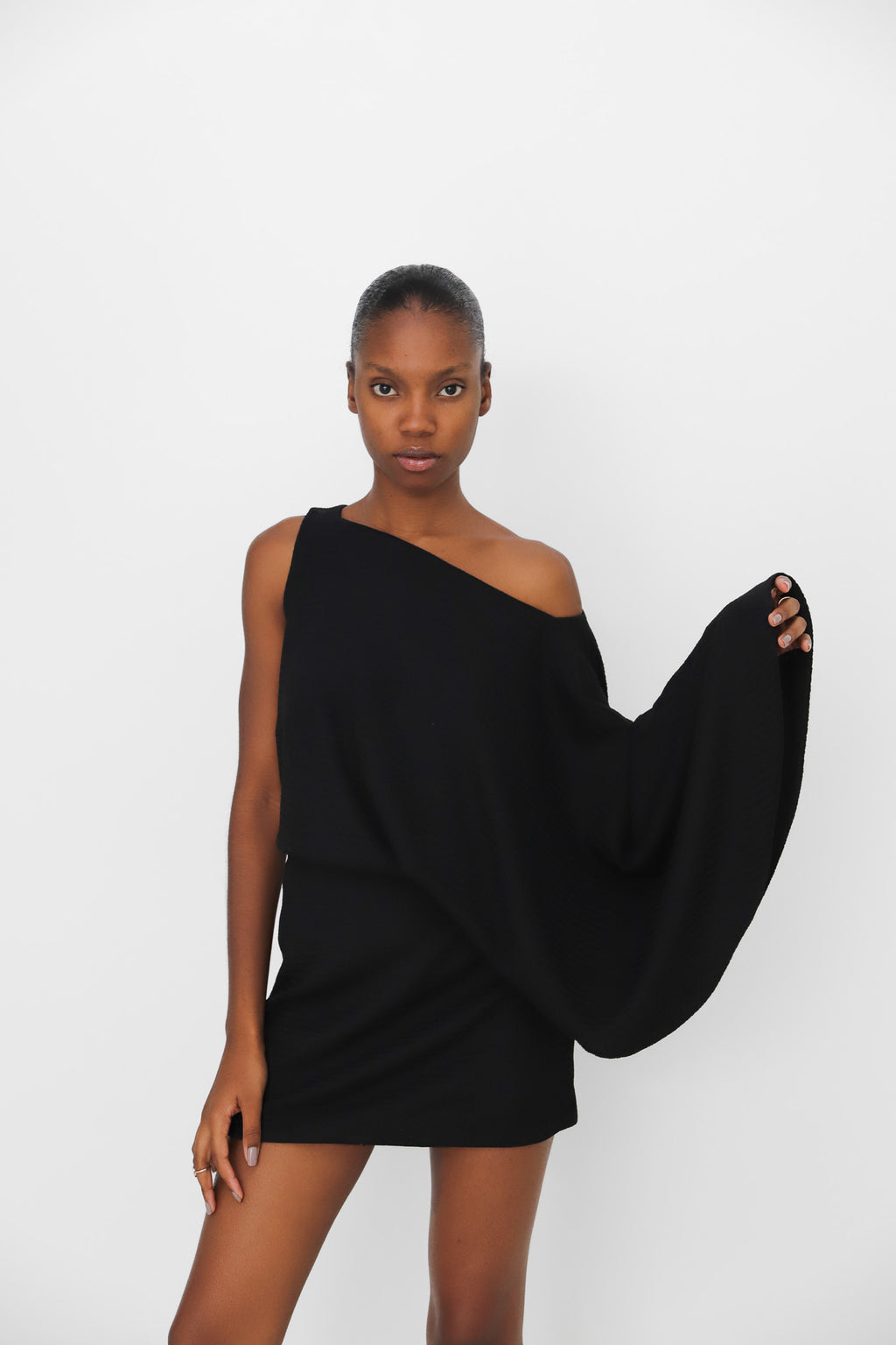 AMIRA DRESS