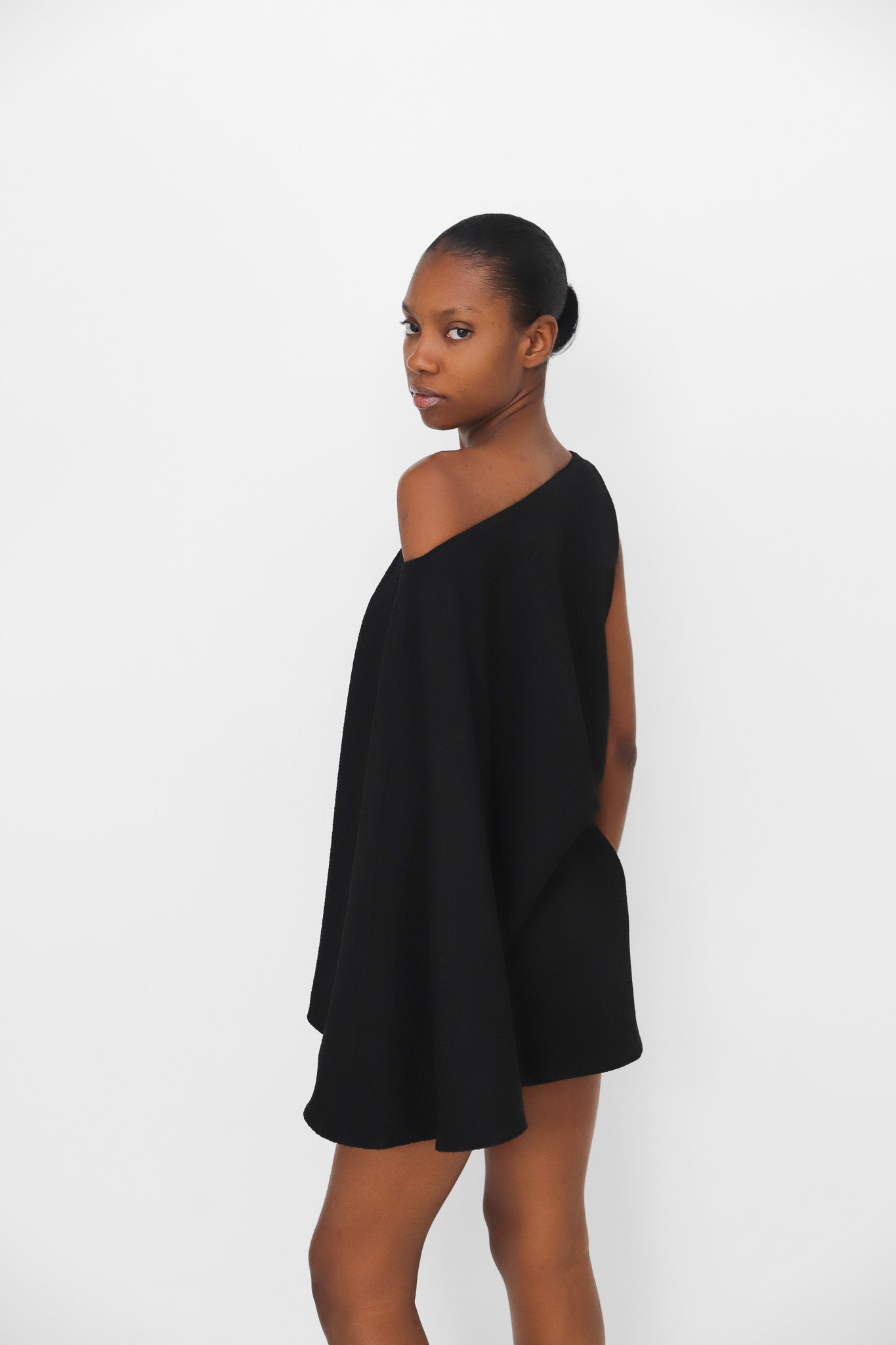 AMIRA DRESS